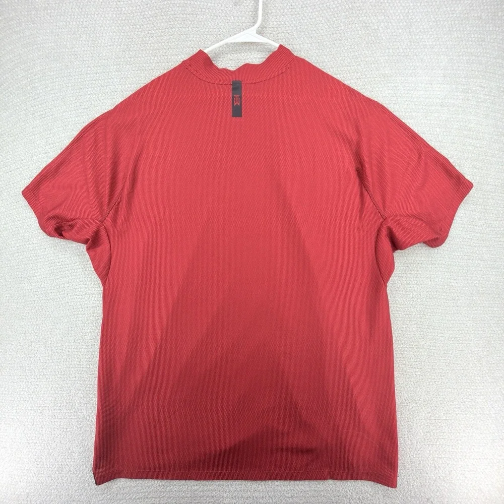 Nike Tiger Woods Golf Shirt Mens XXL Sunday Red Dri-FIT Mock Neck CU9526-677